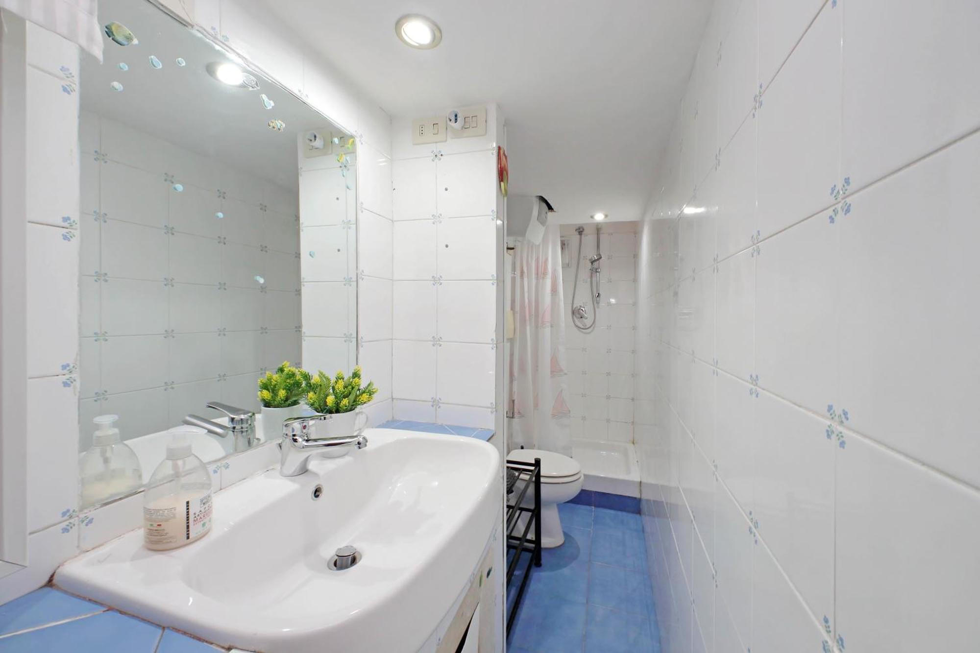 Anno Domini 120 Sqm, Large, Elegant, Near Center